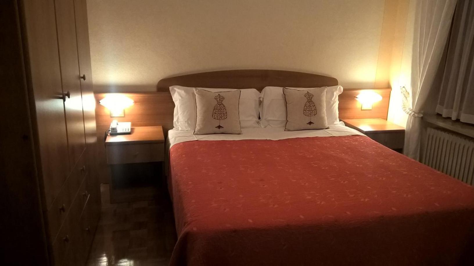 Albergo Stella Alpina Molveno Exterior photo